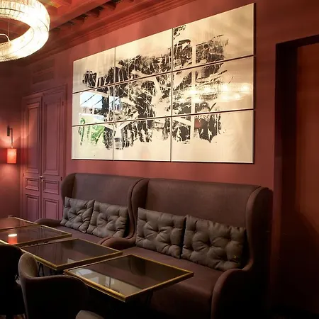 Hotel Le Singulier Parigi