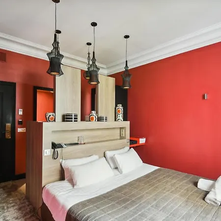 Le Singulier 3* Parigi