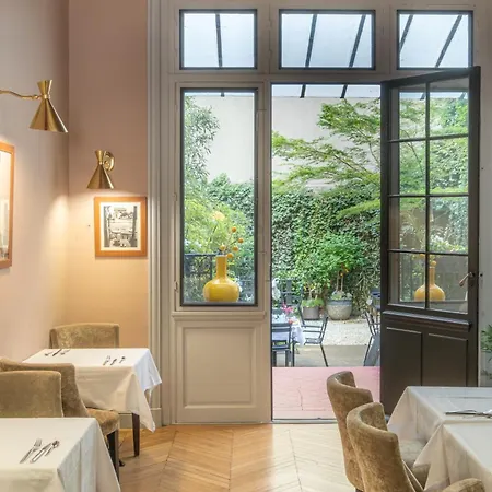 Hotel Le Singulier Parigi