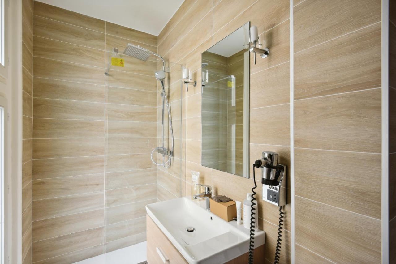Le Singulier 3* Parigi