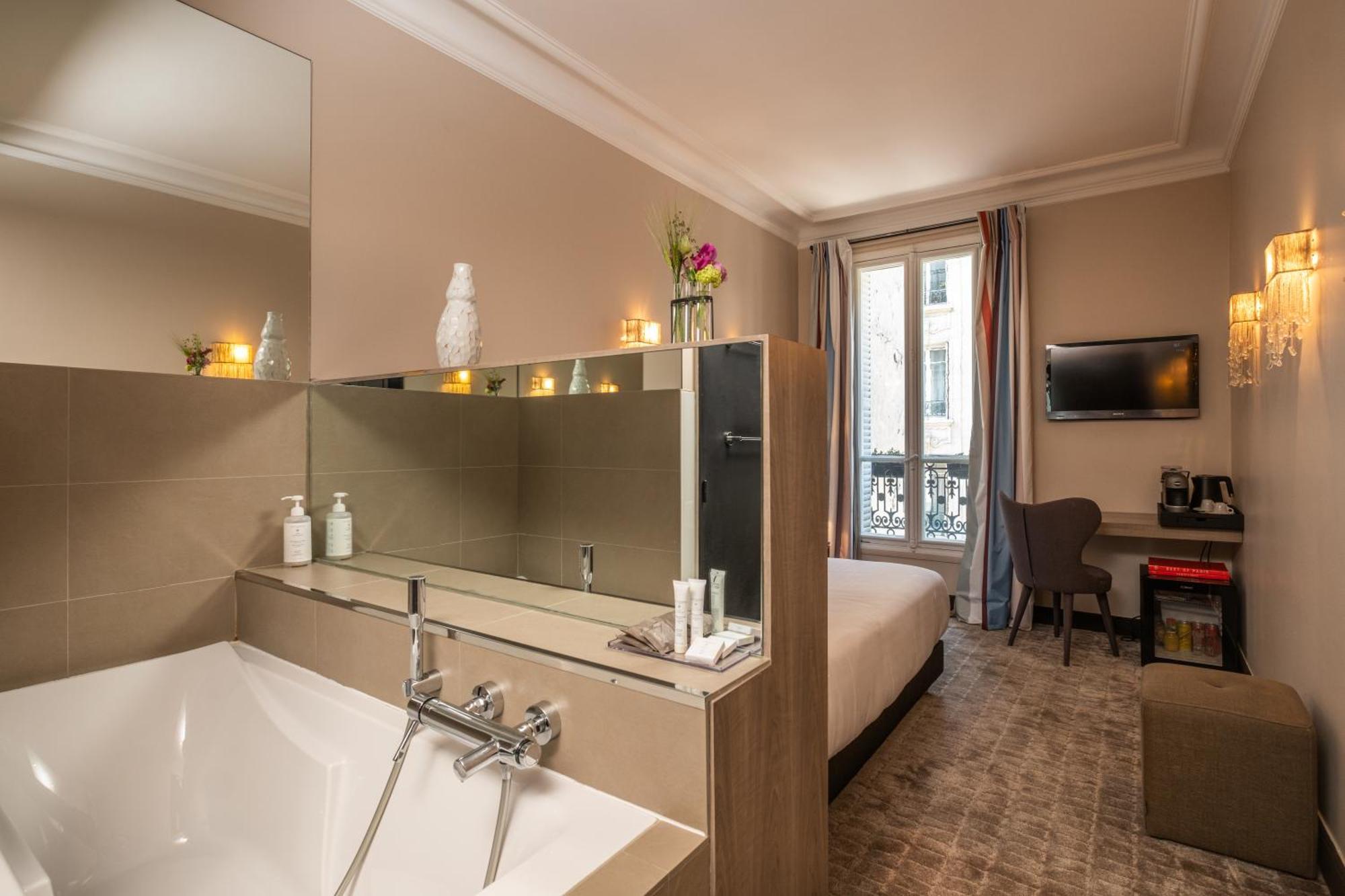 Le Singulier 3* Parigi
