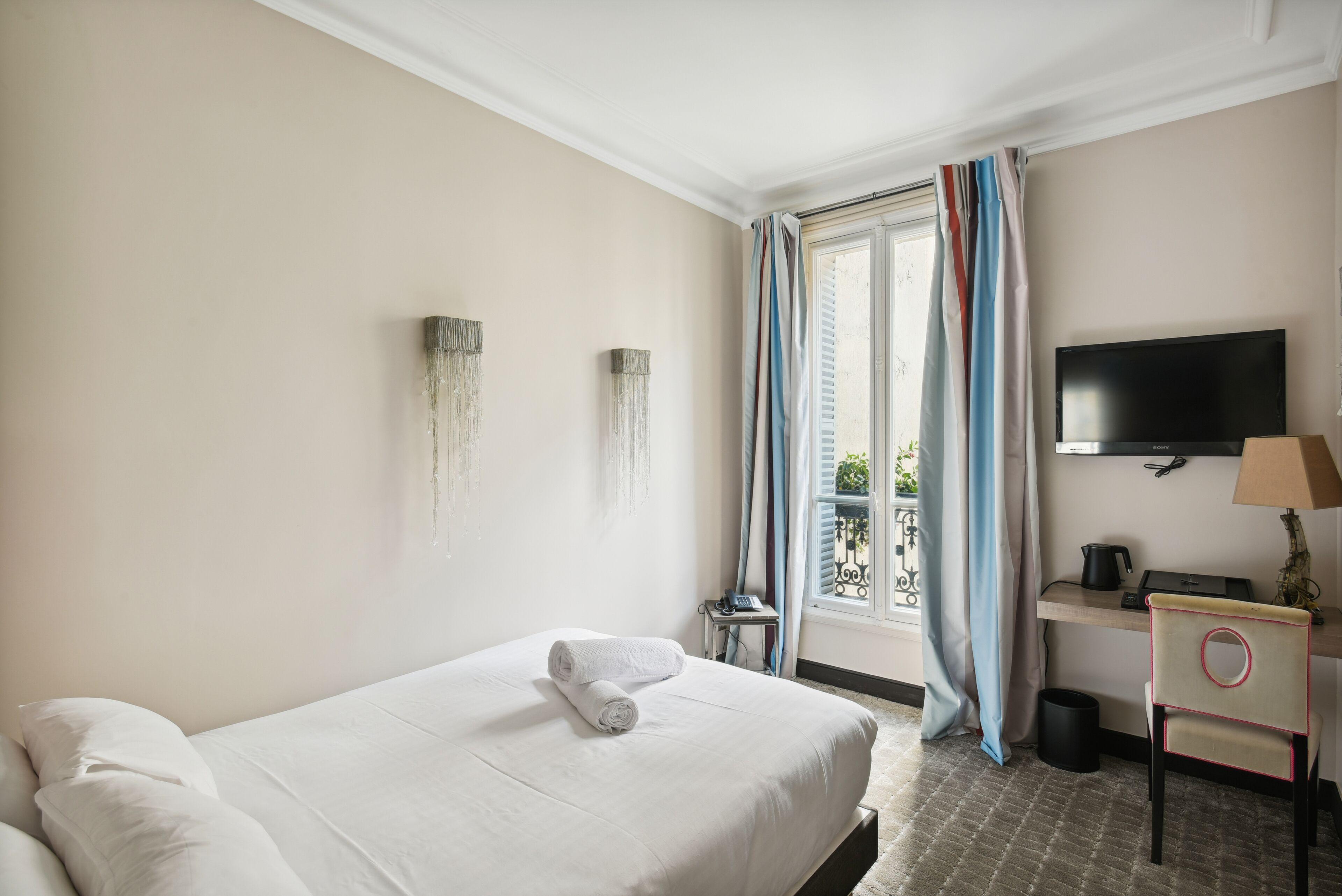 Hotel Le Singulier Paris