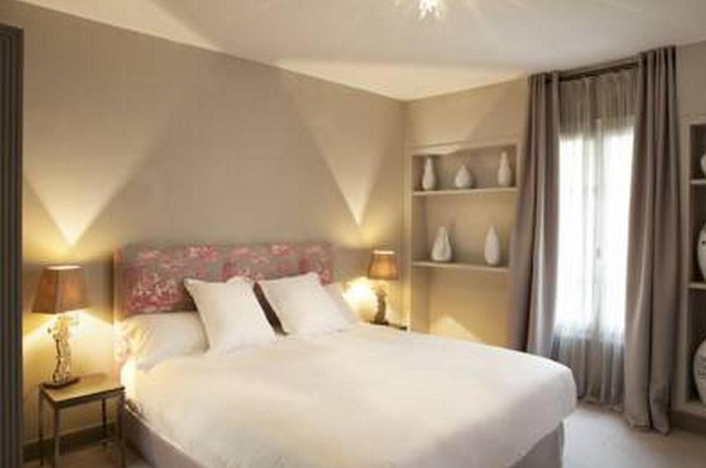 Le Singulier 3* Parigi