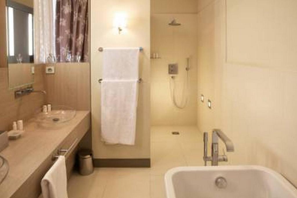 Hotel Le Singulier Parigi